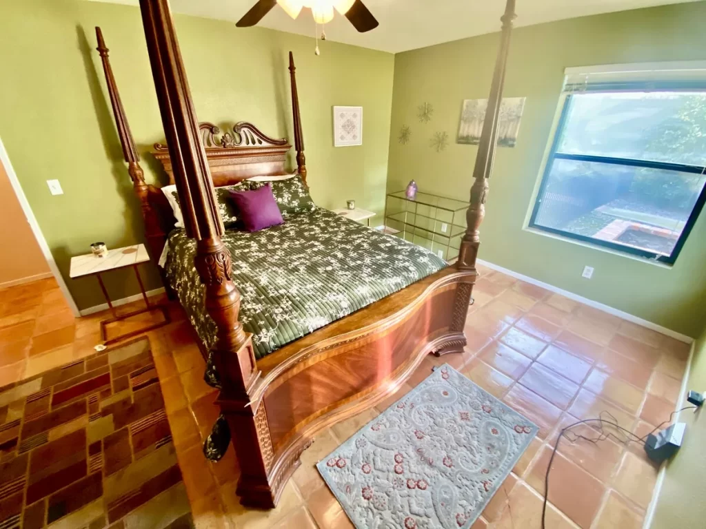 Mid-Term Apartment Rentals