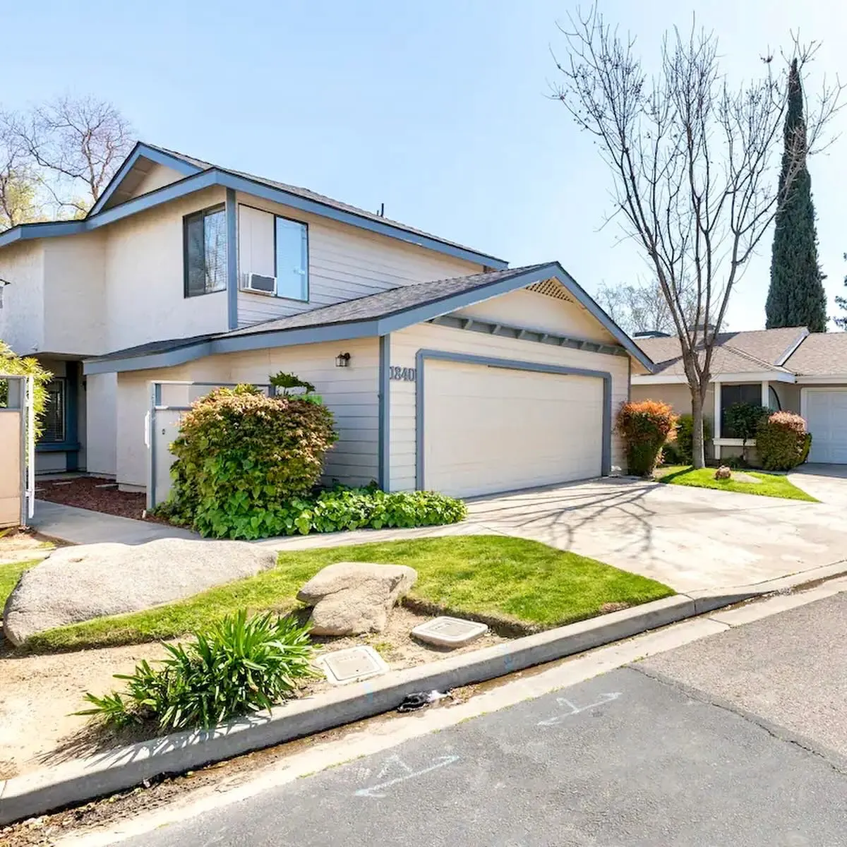 Short and Mid-Term Stays