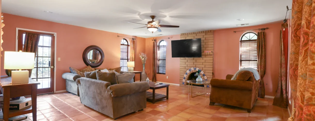 5 Pros and Cons of Renting a Furnished Property