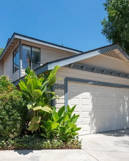 aa6d2c17-33cb-4afe-9eed-65a70cf54231-7